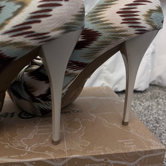 JustFab Daniela heel - Picture 2 of 3